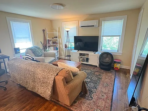 134 S Locust Ave #1-4 Photo 1