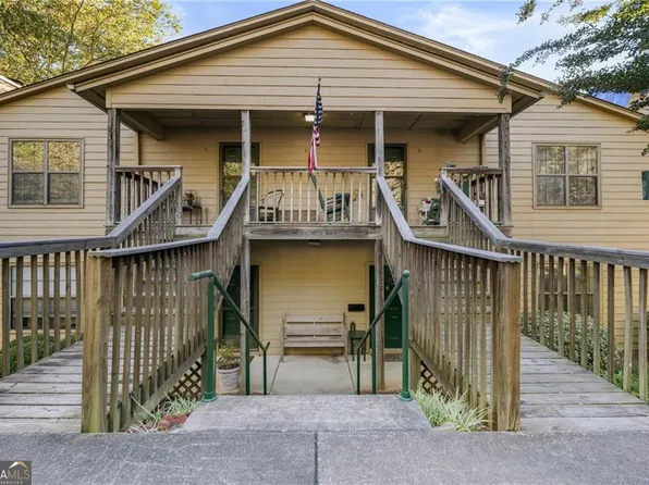 2235 Old Hamilton Pl #400B, Gainesville, GA 30507