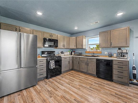 4th image of 267 Madison St #7720