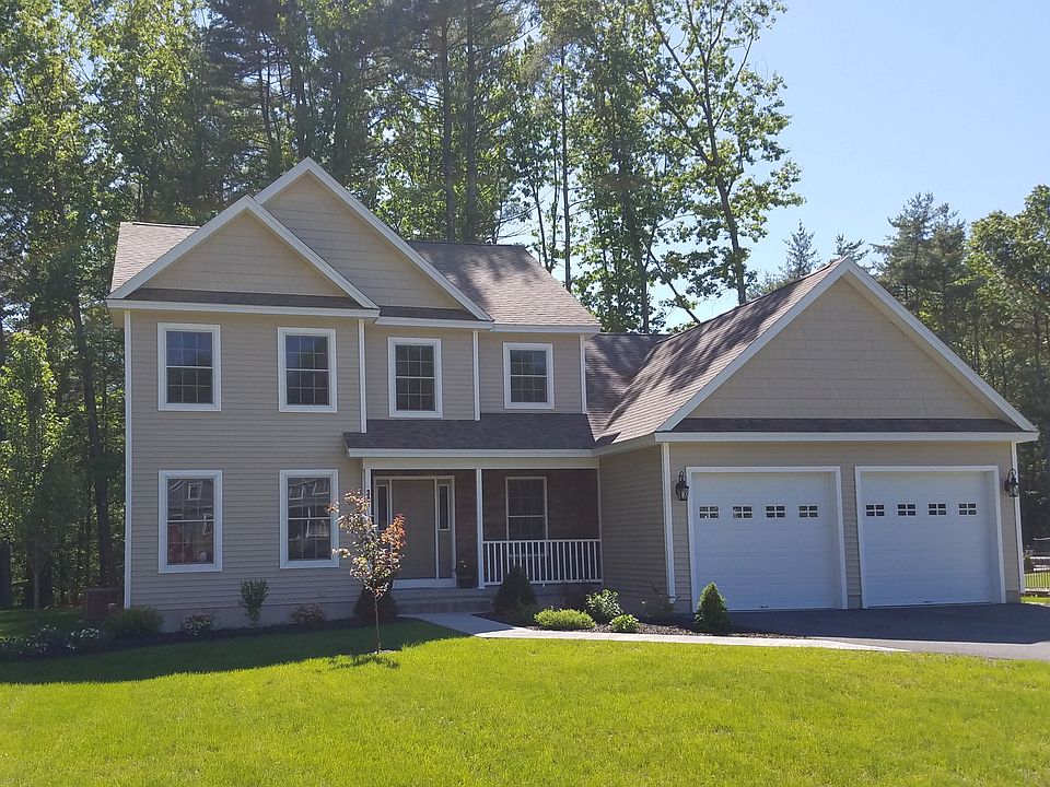 1st image of 38 Caitlin Dr