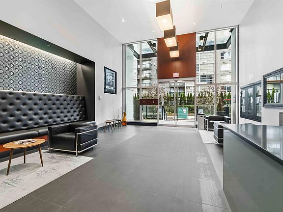 3rd image of 1325 Rolston St #2303