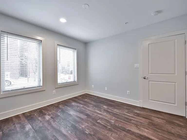 1322 N Franklin St #1 — Photo 28