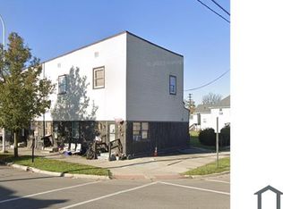 102 Winchester St, Monroe, MI 48161
