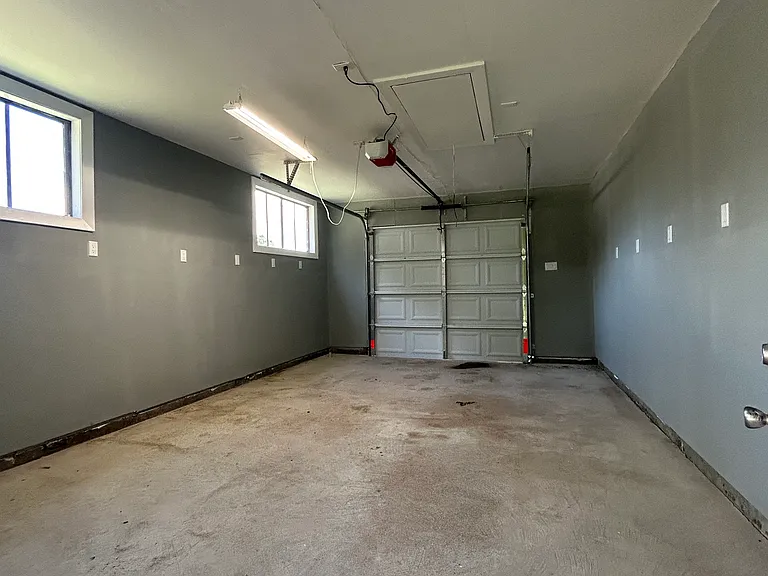 2512 Cherry Ln — Photo 12