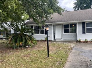 305 Stratford Pl, Murrells Inlet, SC 29576