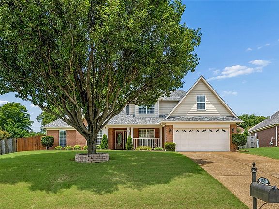 2nd image of 11634 Belle Manor Dr