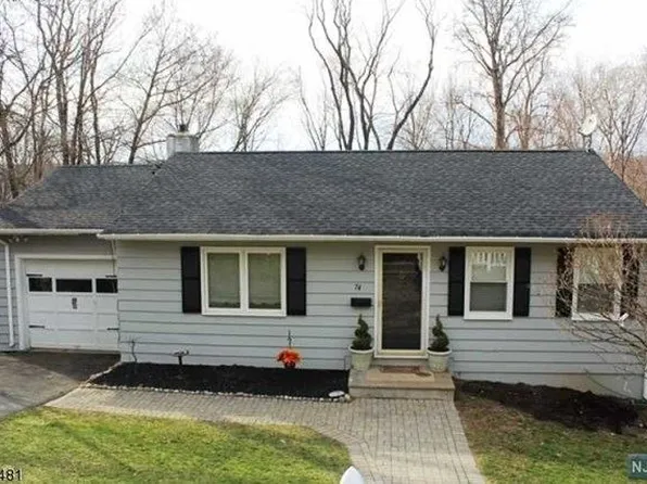 74 Glenside Trl, Sparta, NJ 07871