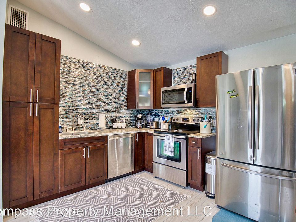 1st image of 5042 Linda St #13243098