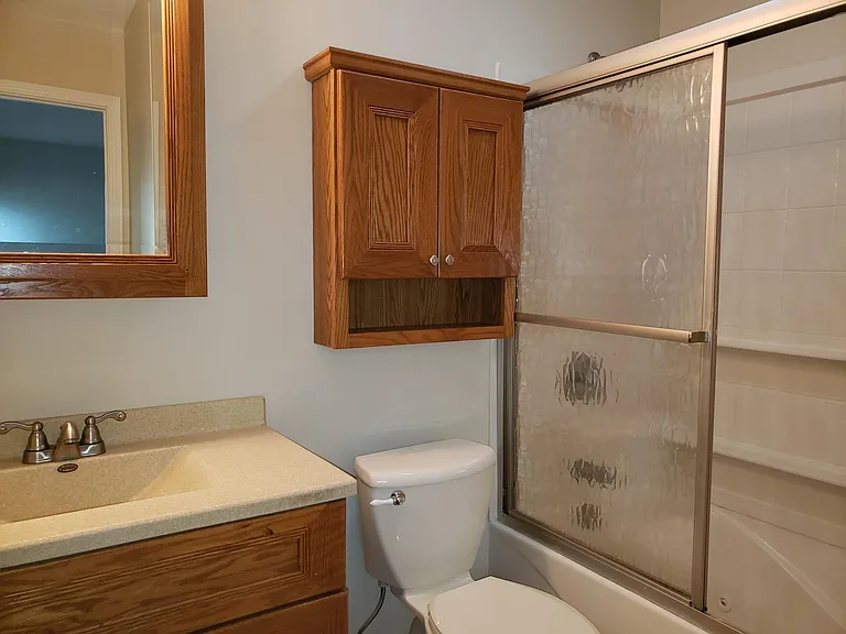 770 Waterford Ct — Photo 16