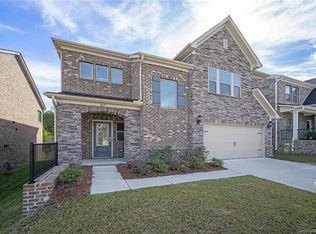 6617 Vizcaya Ct, Charlotte, NC 28226
