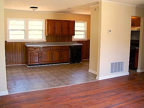 4 bed, 1352 sqft, $1,495 — Photo 4