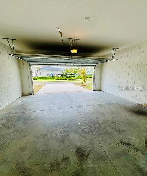 754 Overpool Ave — Photo 16