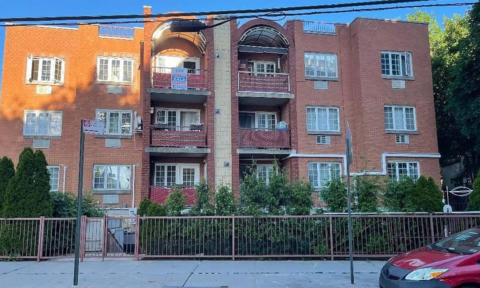 1st image of 354 Van Sicklen St APT 2B