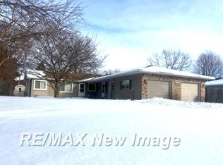 6184 Amanda Dr, Saginaw, MI 48638