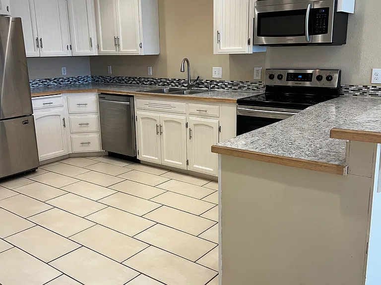 4901 State Route 27 — Photo 5