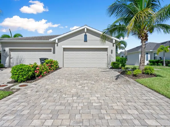 4288 Lemongrass Dr, Fort Myers, FL 33916