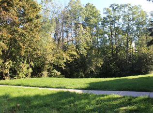 215 N 4th St, Delavan, WI 53115