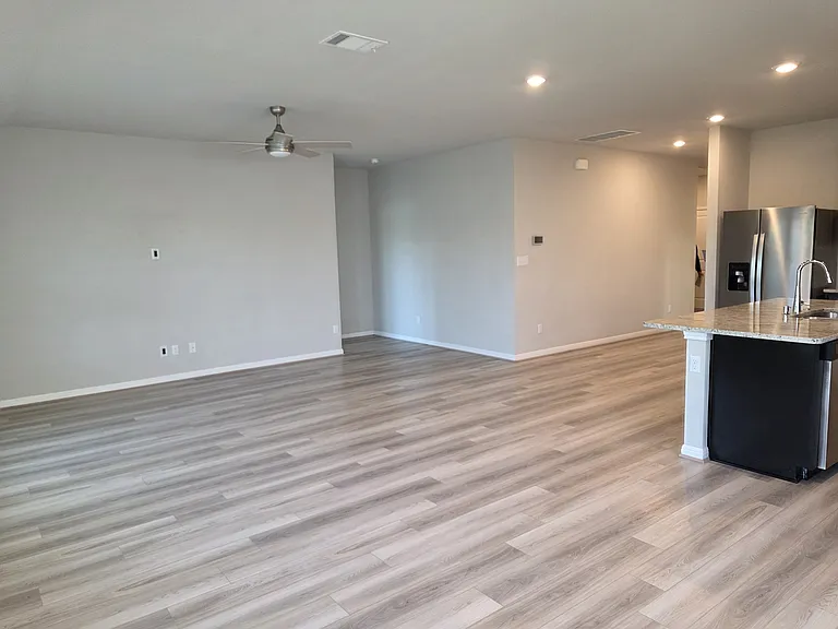 1609 Gerald Ln — Photo 14
