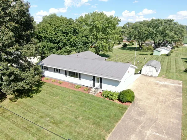 210 Darla Dr, Newark, OH 43055