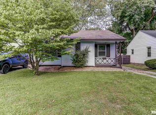 2553 S 4th St, Springfield, IL 62703