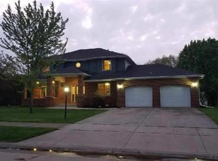 4 Saint Emily Dr, Huntington, IN 46750