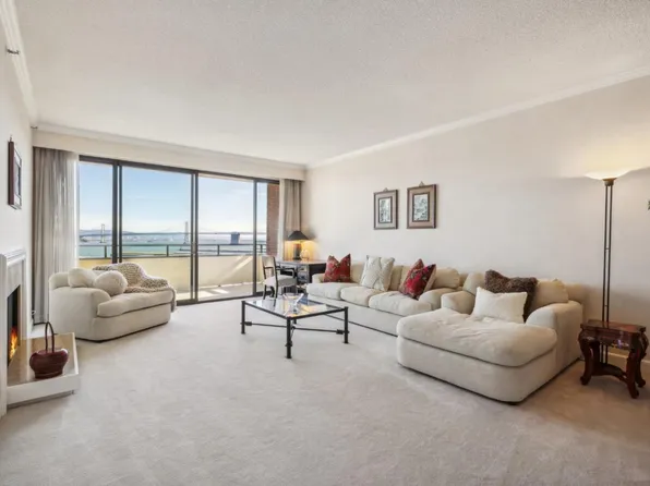 101 Lombard St APT 807W, San Francisco, CA 94111