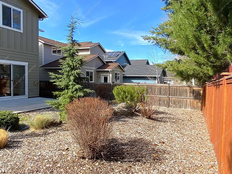 61402 Sunbrook Dr — Photo 36