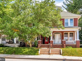 449 S Main St, Red Lion, PA 17356