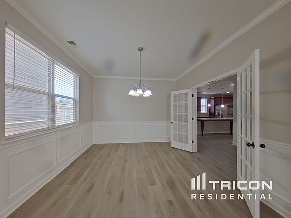 3rd image of 280 Brightfield Dr