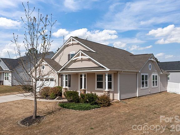 5th image of 7902 Meridale Forest Dr