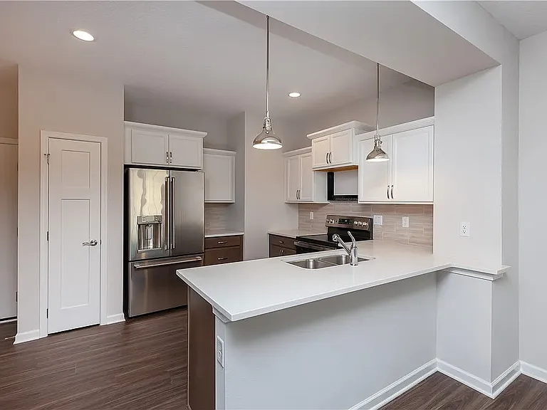 1257 S 91st St — Photo 3
