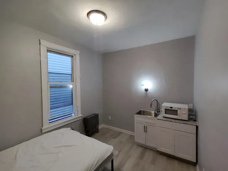 2767 Kennedy Blvd #3 — Photo 5