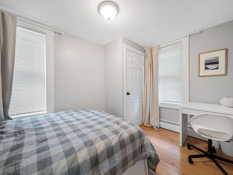 16 Mitchell St #3 — Photo 10