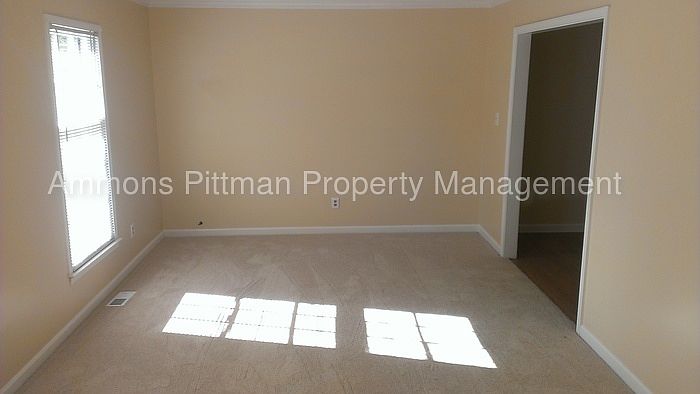 2nd image of 7205 Bolero Cir