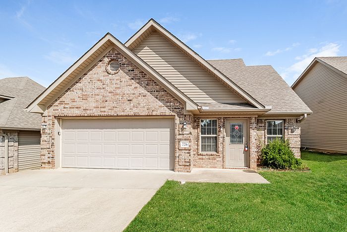 1st image of 726 Mimosa Ct