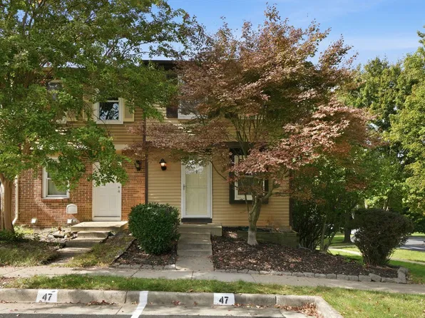 12147 Purple Sage Ct, Reston, VA 20194