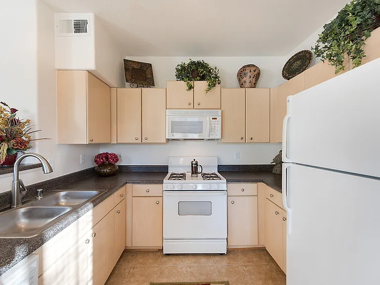 Tierra Vista — Photo 10