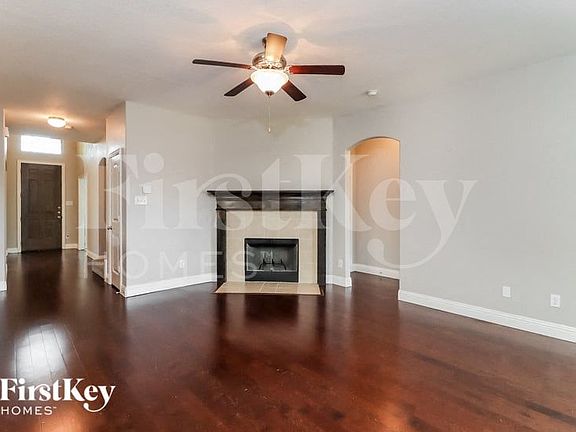3rd image of 3031 Carlton Pkwy
