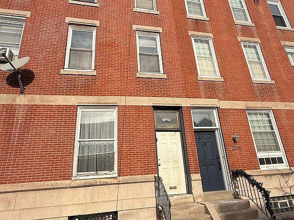 2nd image of 2307 Christian St Floor 2