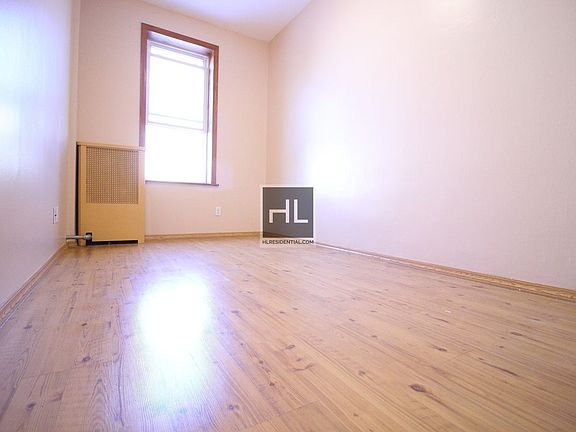 5th image of 3517 Ditmars Blvd #2