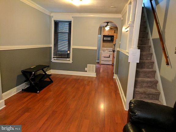 4th image of 349 Jefferson Ave