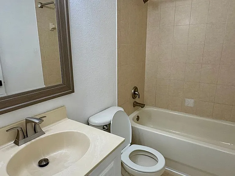1956 Alamanda Way — Photo 12