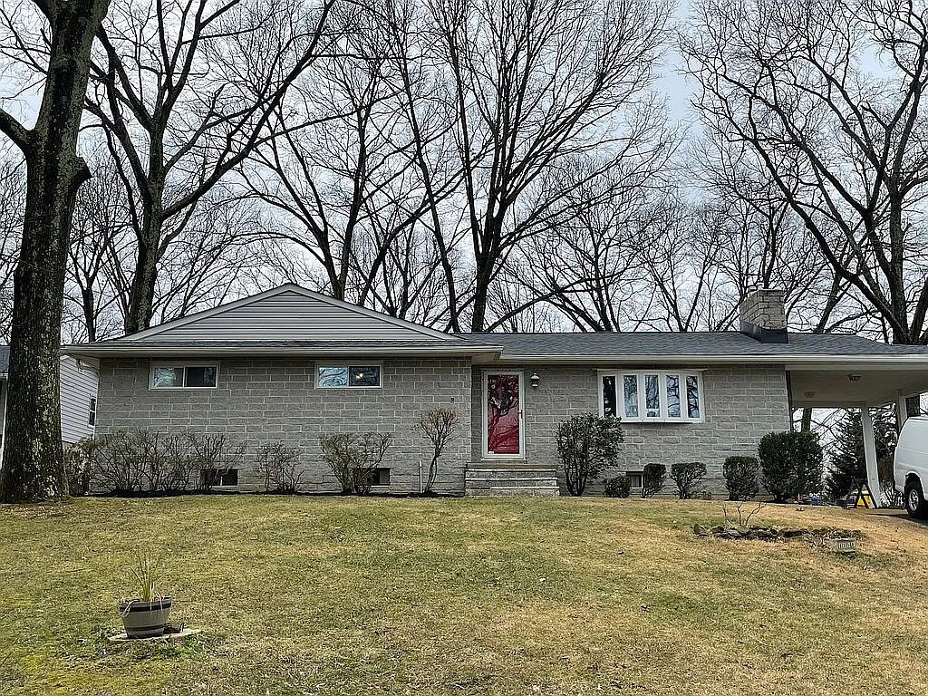 8358 Brookwood Rd photo 1