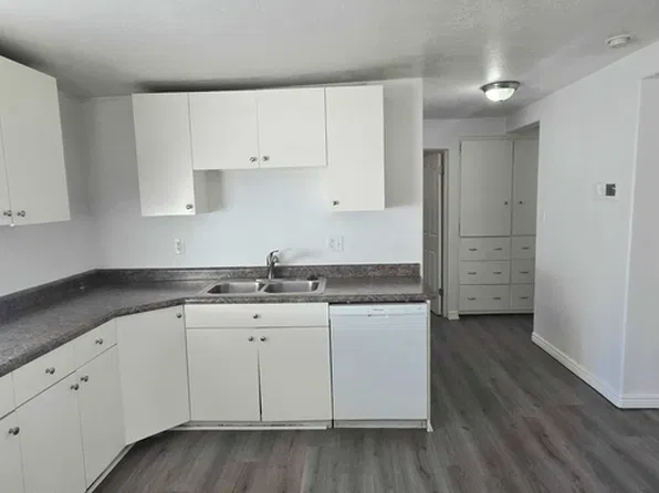 13413 S Minuteman Dr, Draper, UT 84020