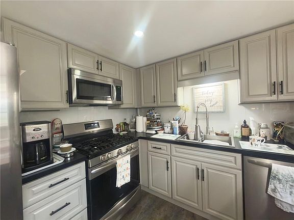 5th image of 83 Serrel Sweet Rd