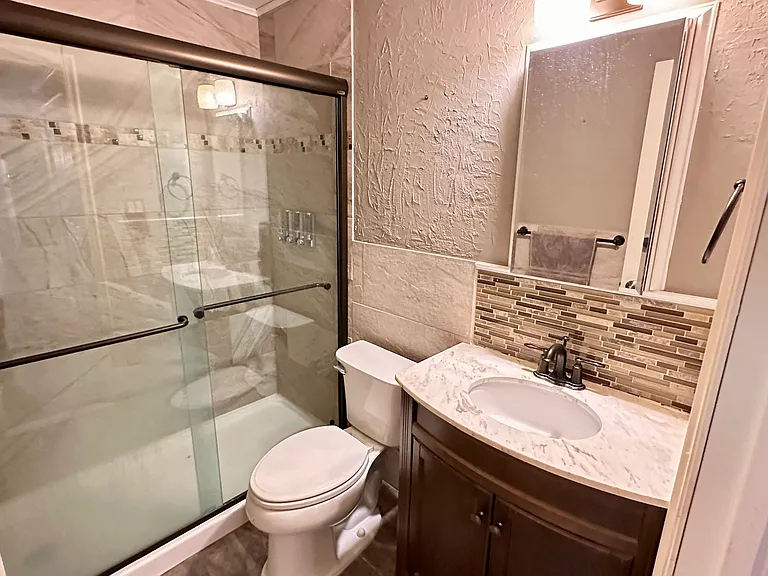 6000 Nob Hill Dr #311 — Photo 9