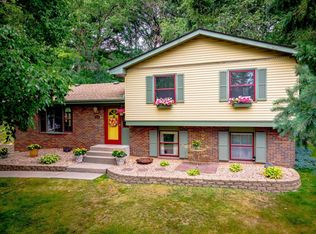 2203 Highwood Ave E, Saint Paul, MN 55119