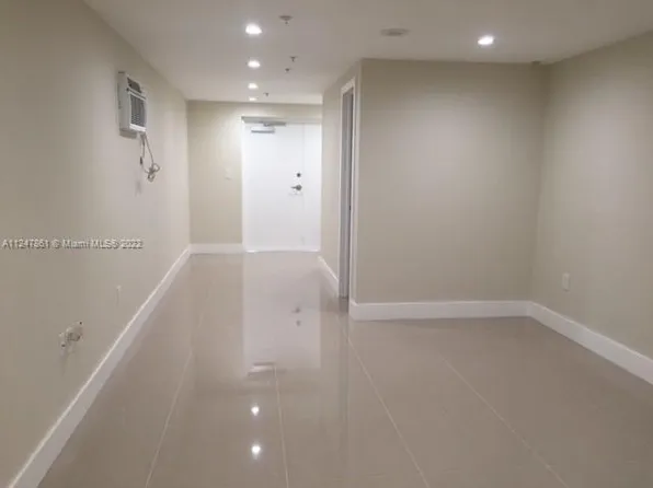 1865 Brickell Ave #A102, Miami, FL 33129