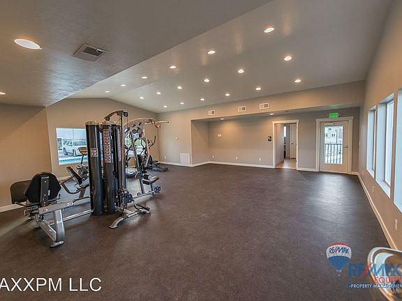 2nd image of 14378 S Ashburn Way