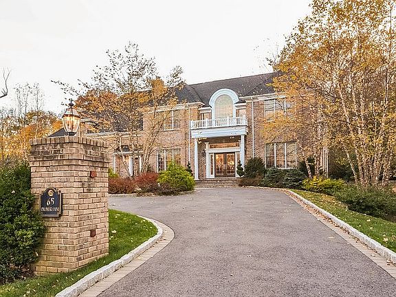 4th image of 65 Palmer Ln